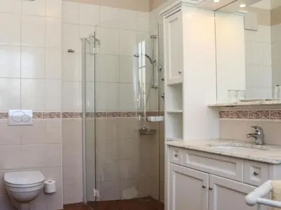 Ein Badezimmer in der Unterkunft Rosenvilla - Musikerschlössl