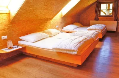 Ein Bett oder Betten in einem Zimmer der Unterkunft Scharlinger Alm in Alleinlage direkt am Hauser Kaibling