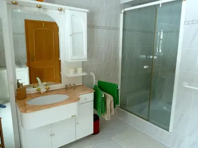 Ein Badezimmer in der Unterkunft Haus Salzberg