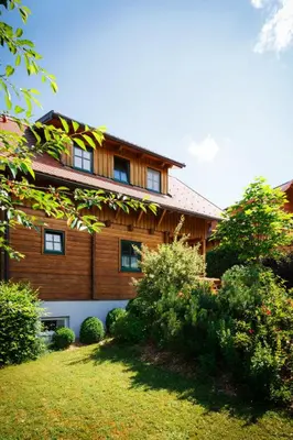 Ein Garten an der Unterkunft Holiday Home Sonnleiten-3 by Interhome