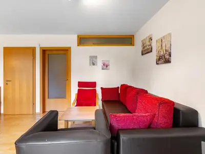 Ein Sitzbereich in der Unterkunft Apartment Top 5 by Interhome