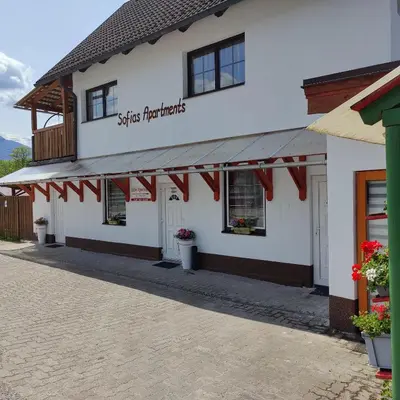 Das Gebäude in dem sich die Ferienwohnung befindet