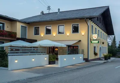 Das Gebäude in dem sich das Hotel befindet