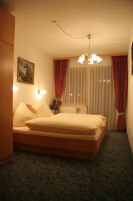 Ein Bett oder Betten in einem Zimmer der Unterkunft Haus Oberstocker