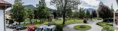 Ein allgemeiner Bergblick oder ein Berglick von des Hotels aus