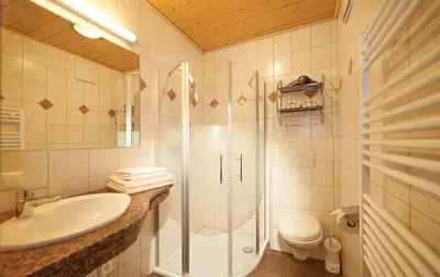 Ein Badezimmer in der Unterkunft Gästehaus Emmi