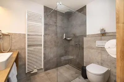 Ein Badezimmer in der Unterkunft Der Burgblick-Adults Only