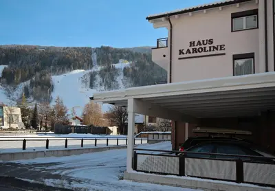 Ein allgemeiner Bergblick oder ein Berglick von der Ferienwohnung aus