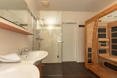 Ein Badezimmer in der Unterkunft Ferienwohnungen Karoline by Schladming-Appartements