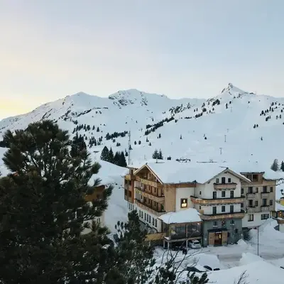 Hotel Alpenland