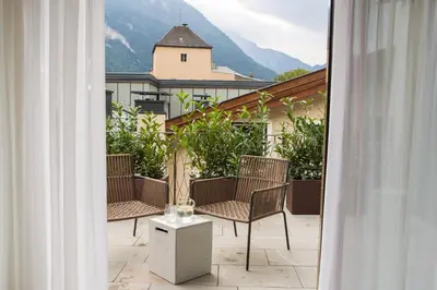 Ein allgemeiner Bergblick oder ein Berglick von des Hotels aus