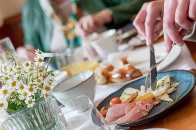 Essen im Hotel oder in der Nähe