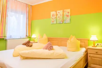 Ein Bett oder Betten in einem Zimmer der Unterkunft Hotel Gell
