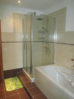 Ein Badezimmer in der Unterkunft Large cozy apartment Grubweg 130 qm
