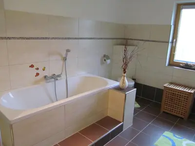 Ein Badezimmer in der Unterkunft Large cozy apartment Grubweg 130 qm
