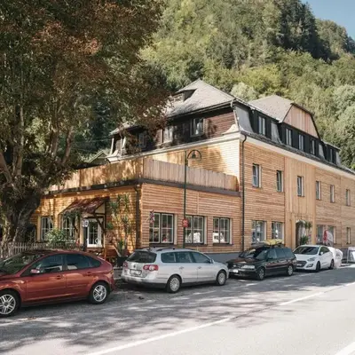 Freelife Guesthouse