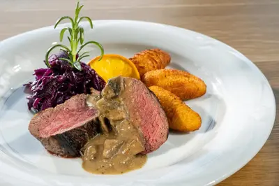 Essen im Hotel oder in der Nähe