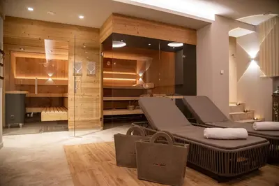 Ein Sitzbereich in der Unterkunft SCHÖNIS-Landhotel