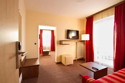 TV/Unterhaltungsangebot in der Unterkunft SCHÖNIS-Landhotel