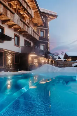 Der Swimmingpool an oder in der Nähe von Knappensteig Appartements