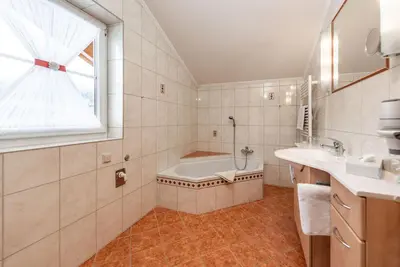 Ein Badezimmer in der Unterkunft Land- und Appartementhaus Pircher