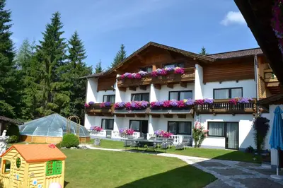 Das Gebäude in dem sich das Hotel befindet