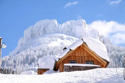 AlpenParks Hagan Lodge Altaussee im Winter
