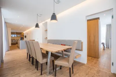 Ein Sitzbereich in der Unterkunft Appartements Luna