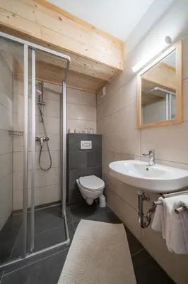 Ein Badezimmer in der Unterkunft Pension Hofweyer