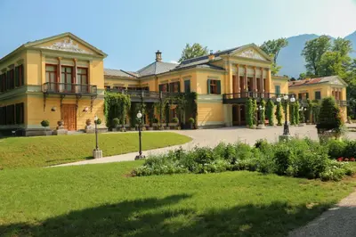 Ein Garten an der Unterkunft Villa Leni - Premium Apartments