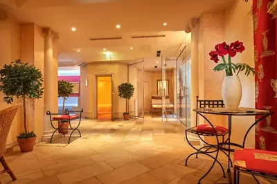 Ein Sitzbereich in der Unterkunft Vital - und Wellnesshotel Hanneshof