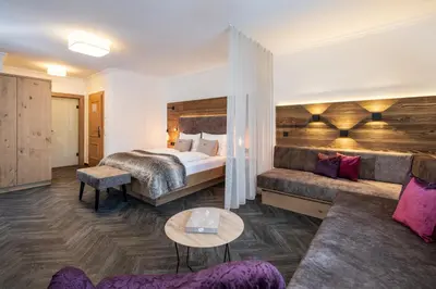 Ein Bett oder Betten in einem Zimmer der Unterkunft Hotel Zehnerkar & Hotel Obertauern