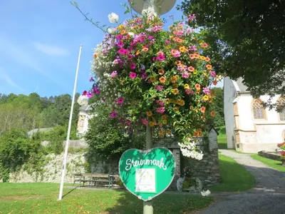 Ein Garten an der Unterkunft Apartment.Kirche