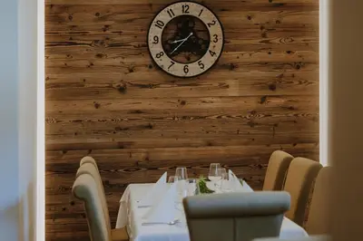 Ein Restaurant oder anderes Speiselokal in der Unterkunft B&B Hotel Die Bergquelle