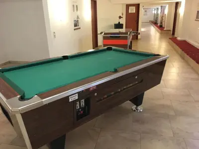Ein Billardtisch in der Unterkunft Ferienwohnung Kogelblick Gosau