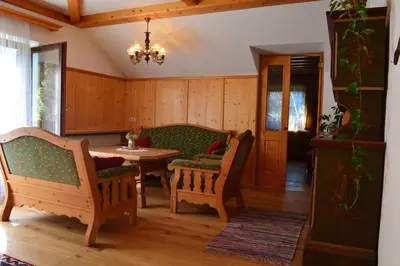 Ein Sitzbereich in der Unterkunft Apartment Ivkadan