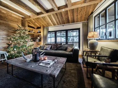 Ein Sitzbereich in der Unterkunft Chalet in Wagrain near Ski Lift