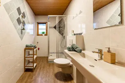 Ein Badezimmer in der Unterkunft Piekvier lodge