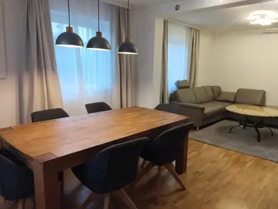 Ein Sitzbereich in der Unterkunft Apartment Sara
