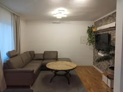 Ein Sitzbereich in der Unterkunft Apartment Sara