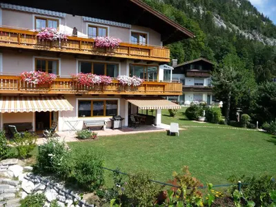 Ein Garten an der Unterkunft Haus Lungau
