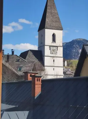 Ein allgemeiner Bergblick oder ein Berglick von der Ferienwohnung aus