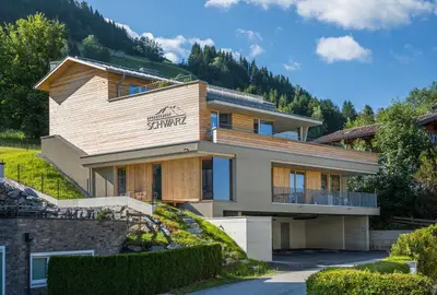 Das Gebäude in dem sich die Ferienwohnung befindet