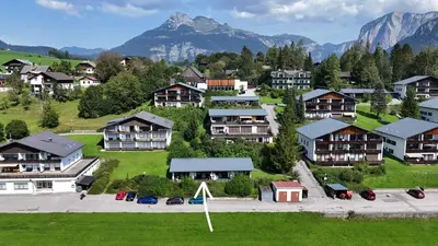 Ein allgemeiner Bergblick oder ein Berglick von der Ferienwohnung aus