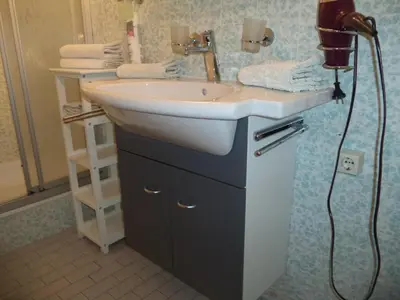 Ein Badezimmer in der Unterkunft Garconniere Pachler