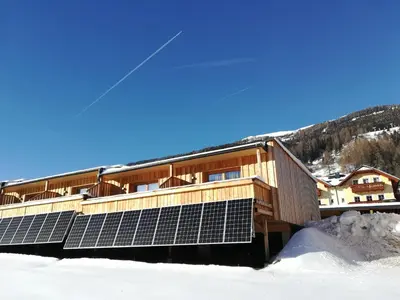 Ein allgemeiner Bergblick oder ein Berglick von der Ferienwohnung aus