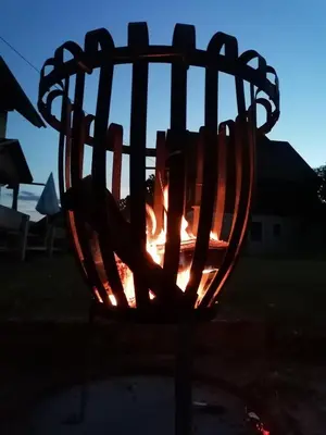 Ein für Gäste verfügbarer Grill in der Pension