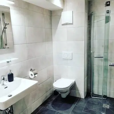 Ein Badezimmer in der Unterkunft Die Reinbachstube