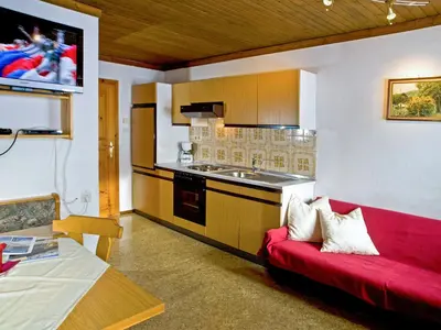 Küche/Küchenzeile in der Unterkunft Holiday Home Glatzbichl by Interhome