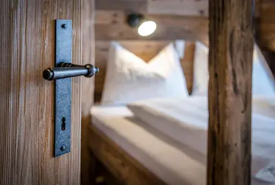 Ein Bett oder Betten in einem Zimmer der Unterkunft Das Kleinarl